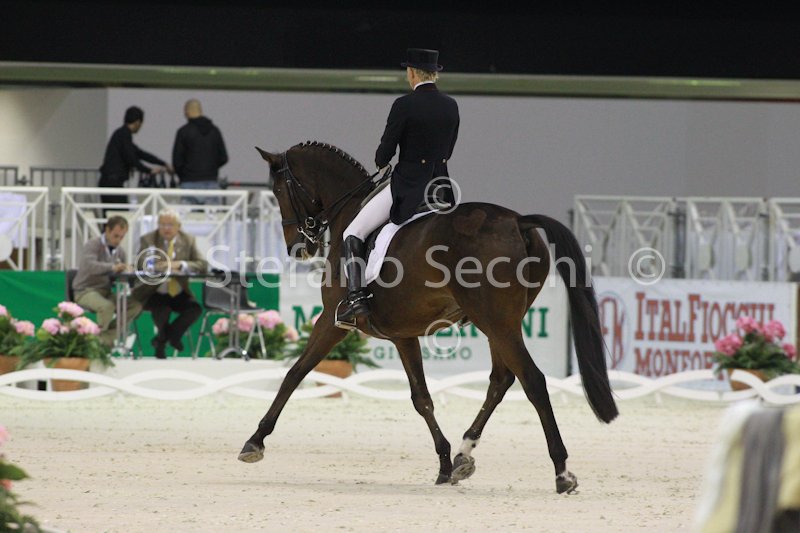 JORGENSEN_FBW DE VITO_MILANO_2011_SS3_3949.jpg